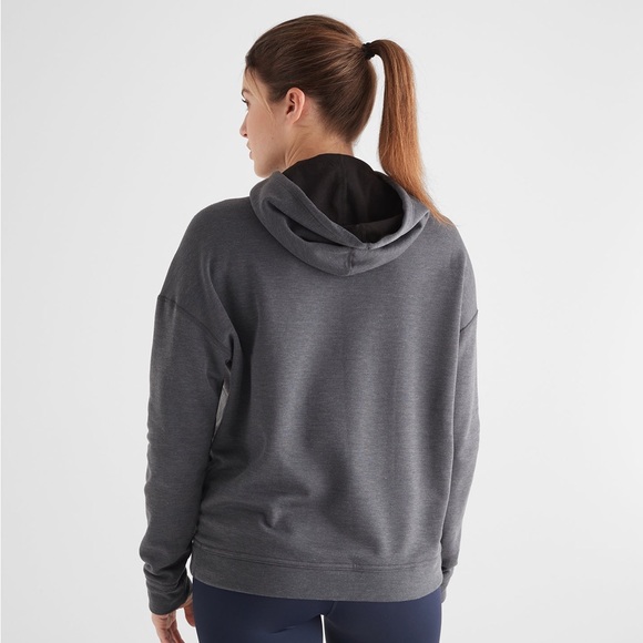 NWT Women’s NOBULL Hoodie XL Dusty Rose - Picture 8 of 9